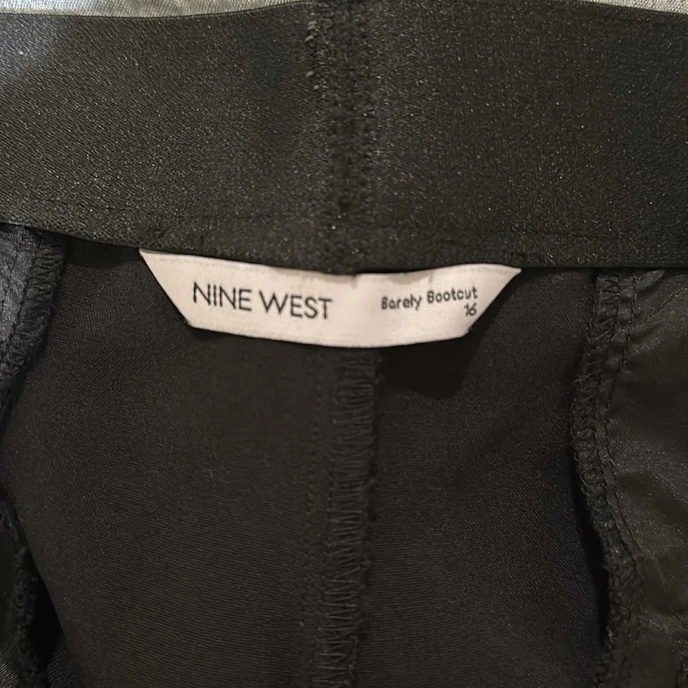 Nine West size 16 bootcut trousers - Picture 2 of 2